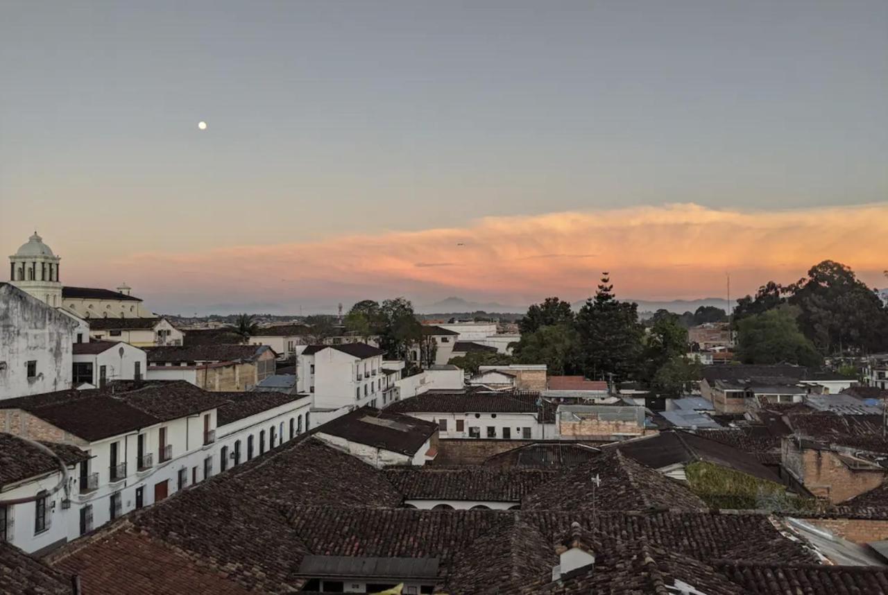 Habitacion En Coliving Penthouse Centro Historico Popayán Buitenkant foto